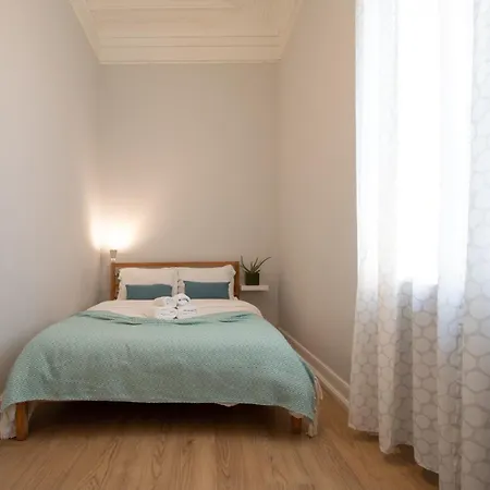 Pompeu Art Nouveau Apartamento